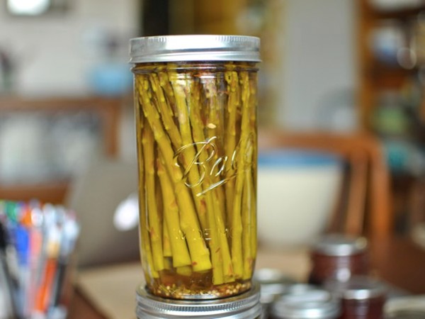 Pickled asparagus