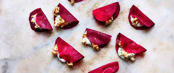 Pickled beetroot tacos with goat's cheese