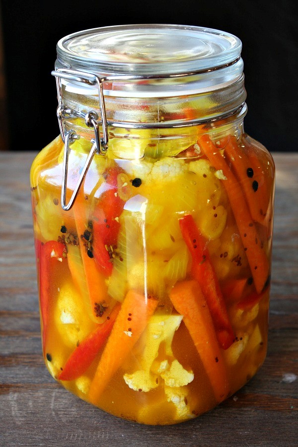 Pickled cauliflower