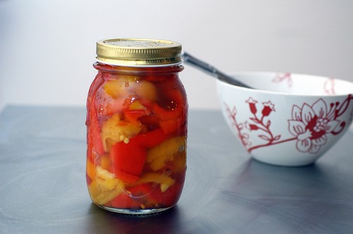 Pickled garlicky red peppers