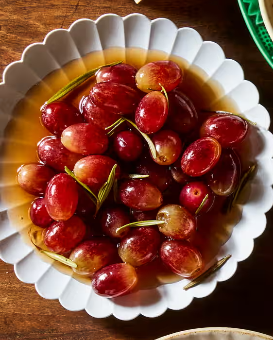 Pickled grapes