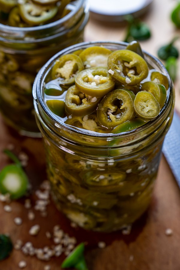 Pickled jalapenos
