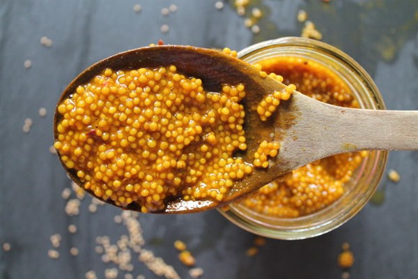 Pickled mustard seeds with honey & white peppercorns