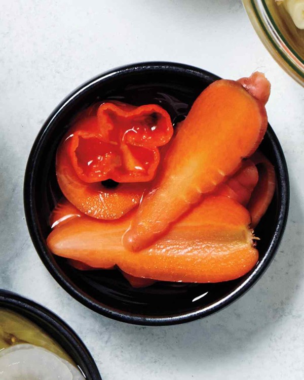 Pickled spicy carrots