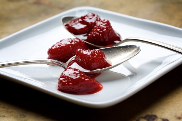 Pickled strawberry preserves