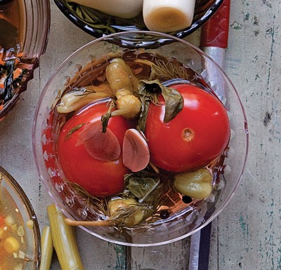 Pickled tomatoes