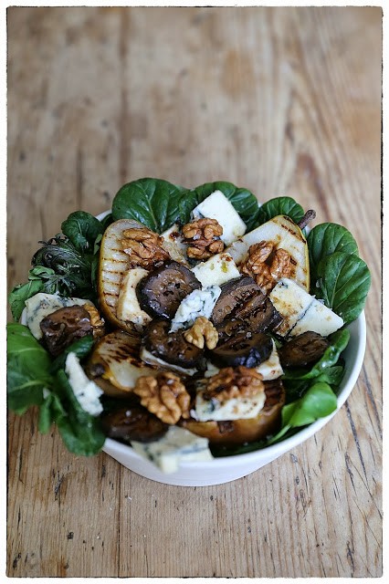 Pickled walnut and blue cheese salad
