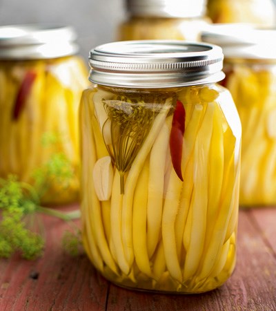 Pickled yellow wax beans with fresh dill