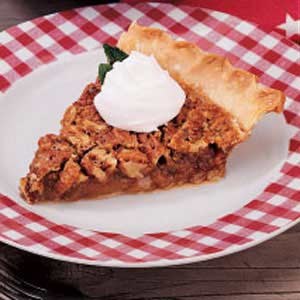 Picnic pecan pie