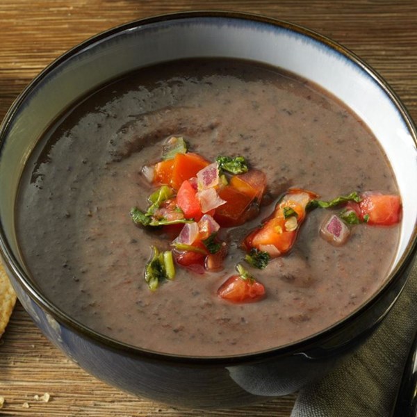 Pico de gallo black bean soup