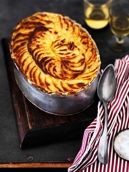 Pig fish pie