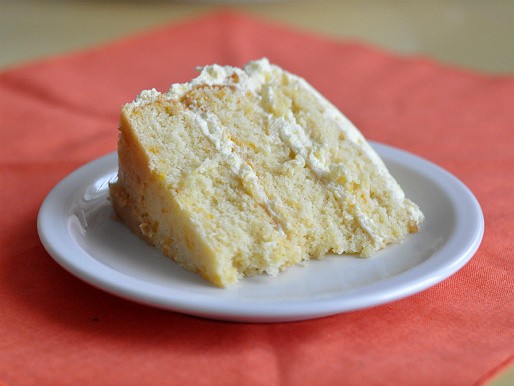 Pig pickin' cake (Mandarin orange cake with pineapple whipped cream frosting)