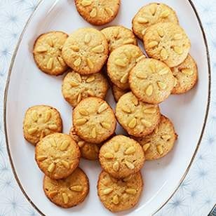 Pignoli cookies