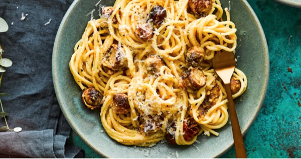 Pigs-in-blankets carbonara