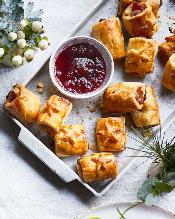 Pigs-in-blankets sausage rolls