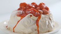 Pile-it-high orange and rhubarb meringue pie