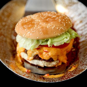 Pimento cheese burger 