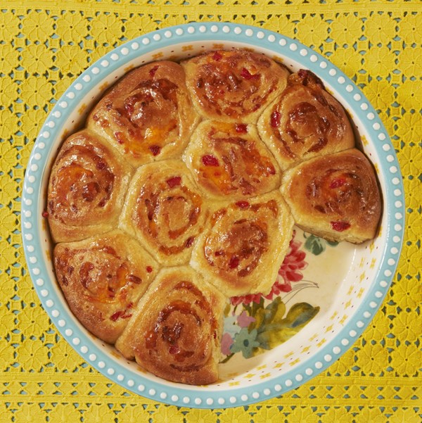 Pimiento cheese buns