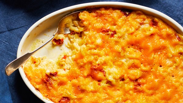 "Pimiento" mac and cheese