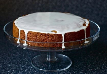Piña colada cake