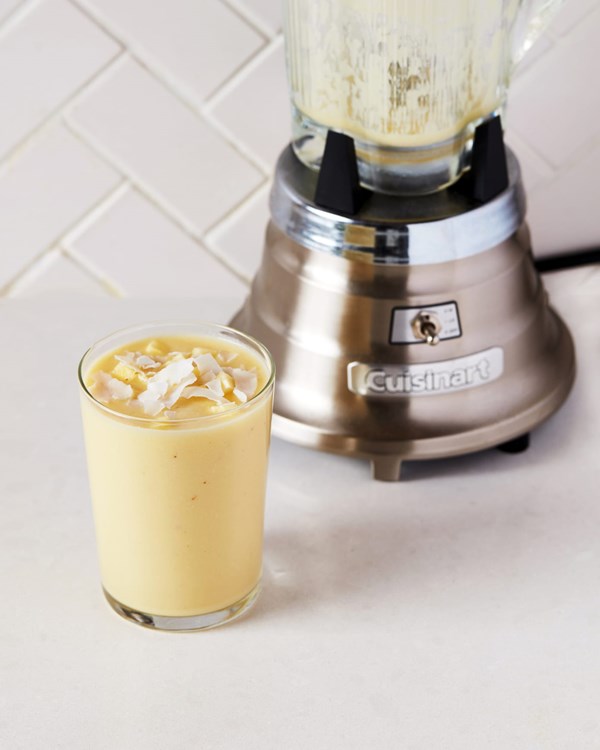 Piña colada smoothie