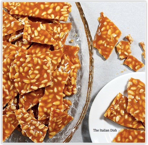 Pine nut brittle (crocante)