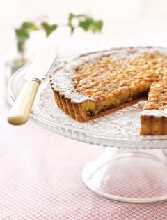 Pine nut tart