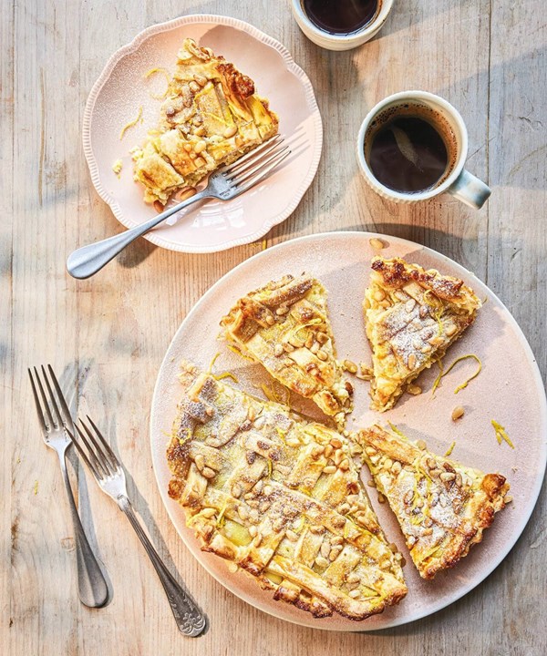 Pine nut tart (Torta della Nonna)
