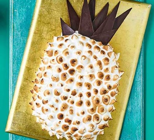 Pineapple & rum cake