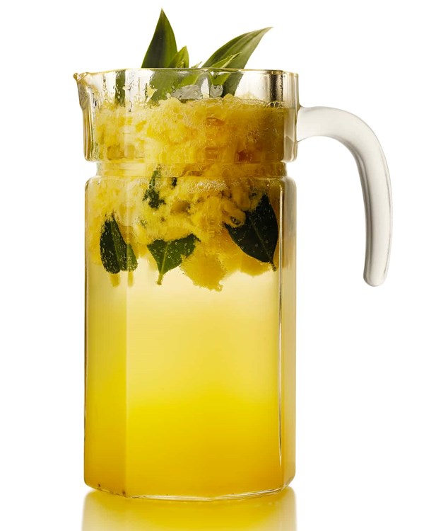 Pineapple and makrut lime crush