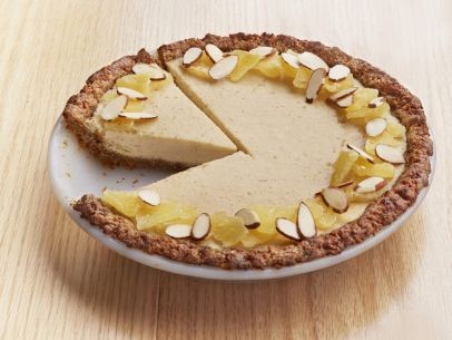 Pineapple-carrot cake pie