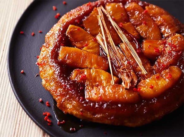 Pineapple, chill and lemongrass tart Tatin