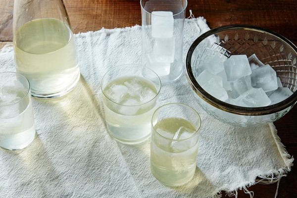 Pineapple, cinnamon, and ginger iced tea