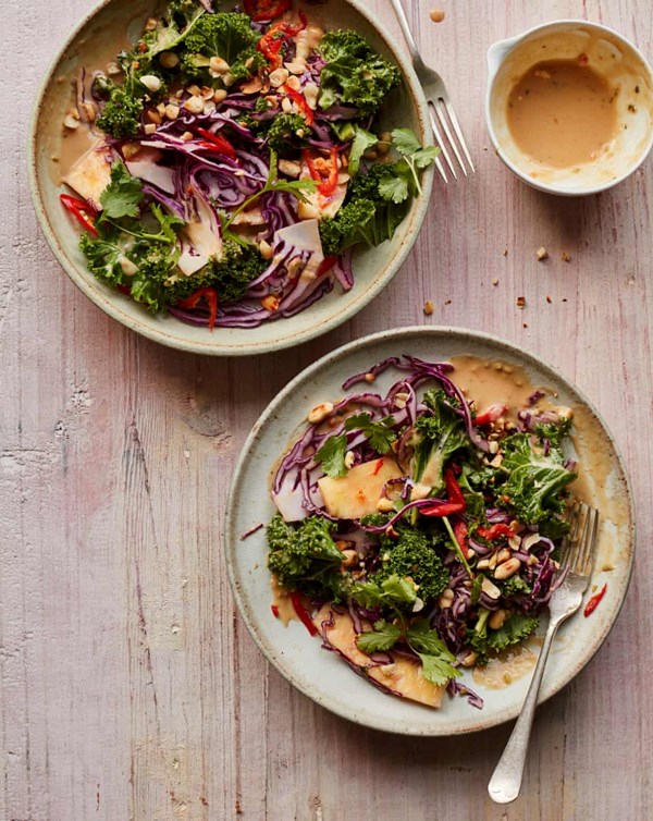Pineapple, kale and red cabbage salad