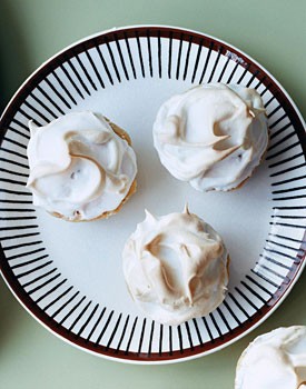 Pineapple macadamia nut meringue pies