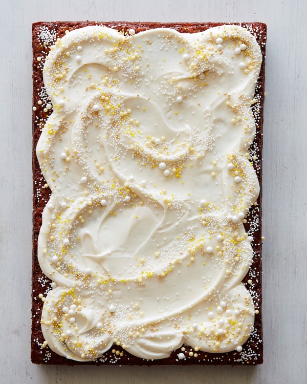 Pineapple sheet cake