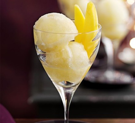 Pineapple sorbet with fresh mango