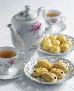 Pineapple tarts