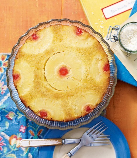 Pineapple upside-down cake
