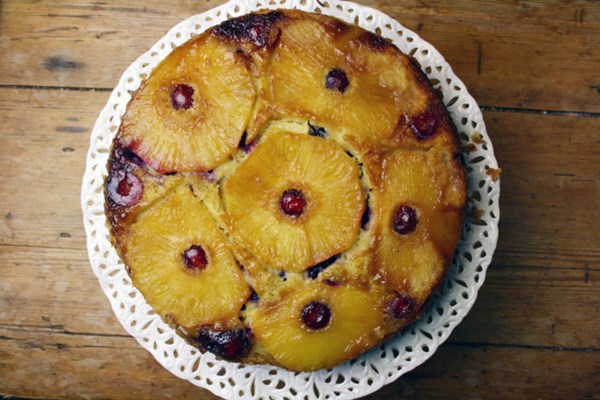 Pineapple upside down cake