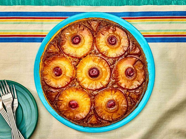 Pineapple upside down cake 