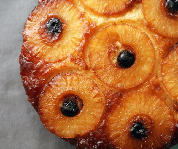 Pineapple upside-down cake