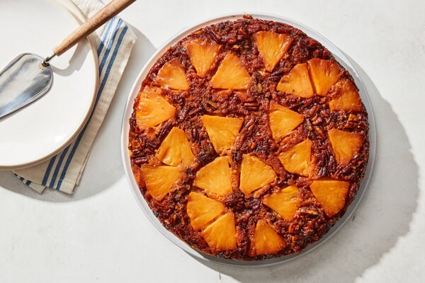 Pineapple upside-down cake with pecans 