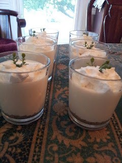 Pineapple weed cheesecake