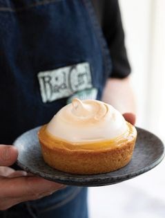 Pink grapefruit meringue shortbread tarts
