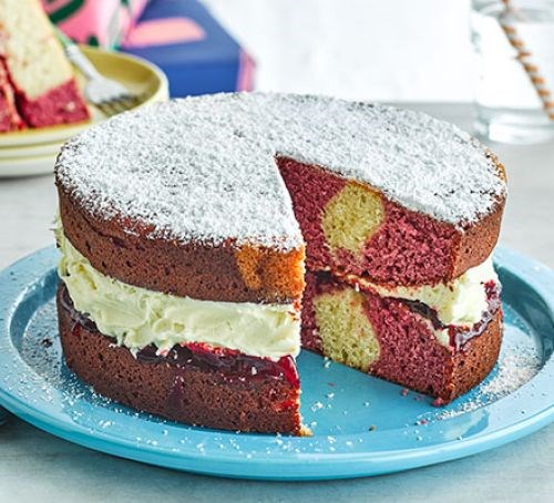 Pink marble sandwich cake