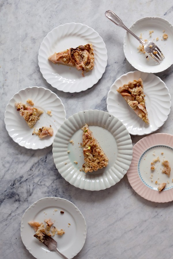 Pink Pearl apple pie