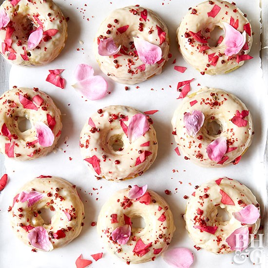 Pink peppercorn and rose tea cakes