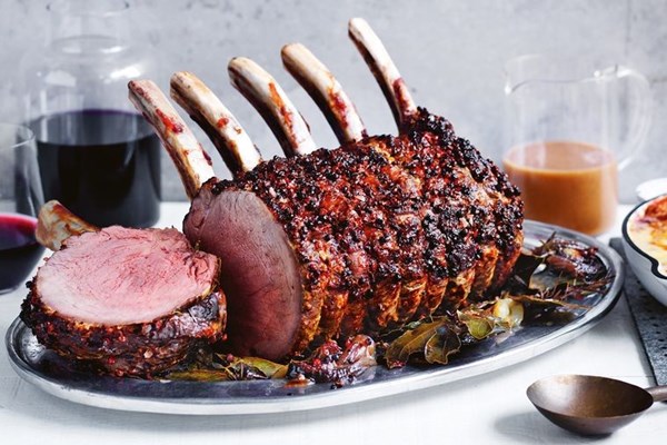 Pink peppercorn rib-eye with roasted onions