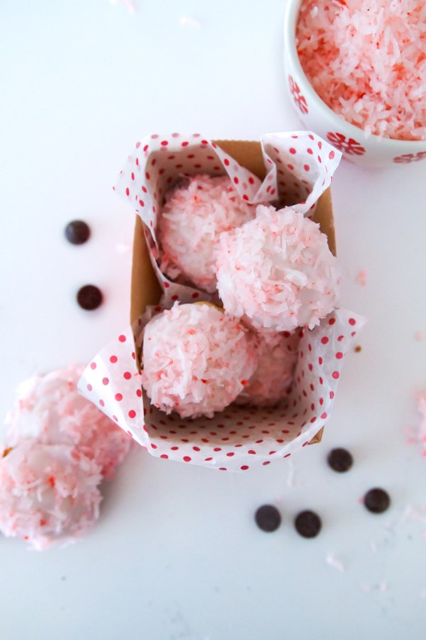 Pink snowball cookies